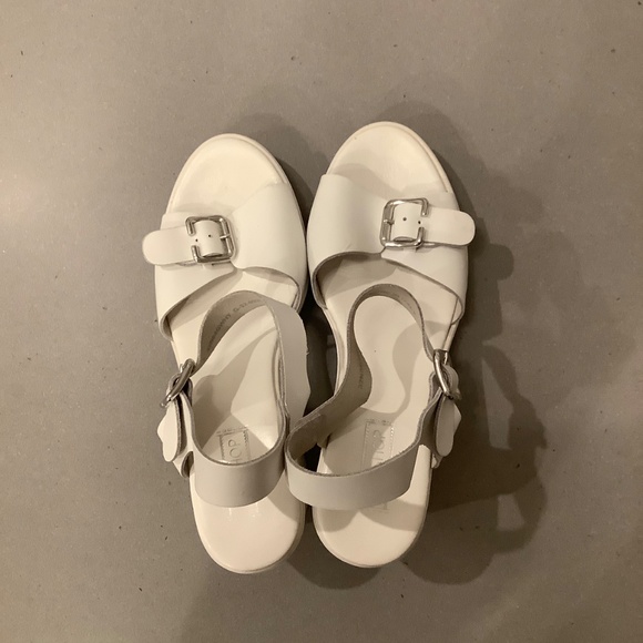 Top Shop (Nordstrom) White Platform Chunky Heeled Ankle Strap Sandals Size 8.5M - Picture 3 of 10